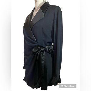 J.R. Nites by Caliendo.. 2 pc Jacket & Pants Tuxedo Style, Black, luxury Sz 5/6